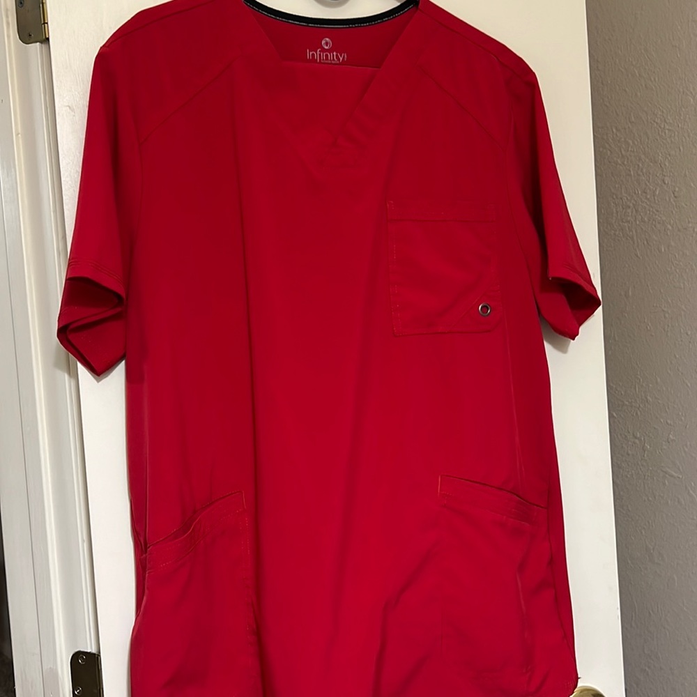 Cherokee Infinity Men’s scrubs